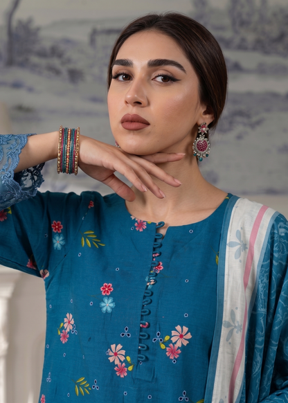 Pakistani Blue Embroidered Lawn Party Suit Online in KSA Riyadh Saudi Arabia Oman Bahrain Qatar