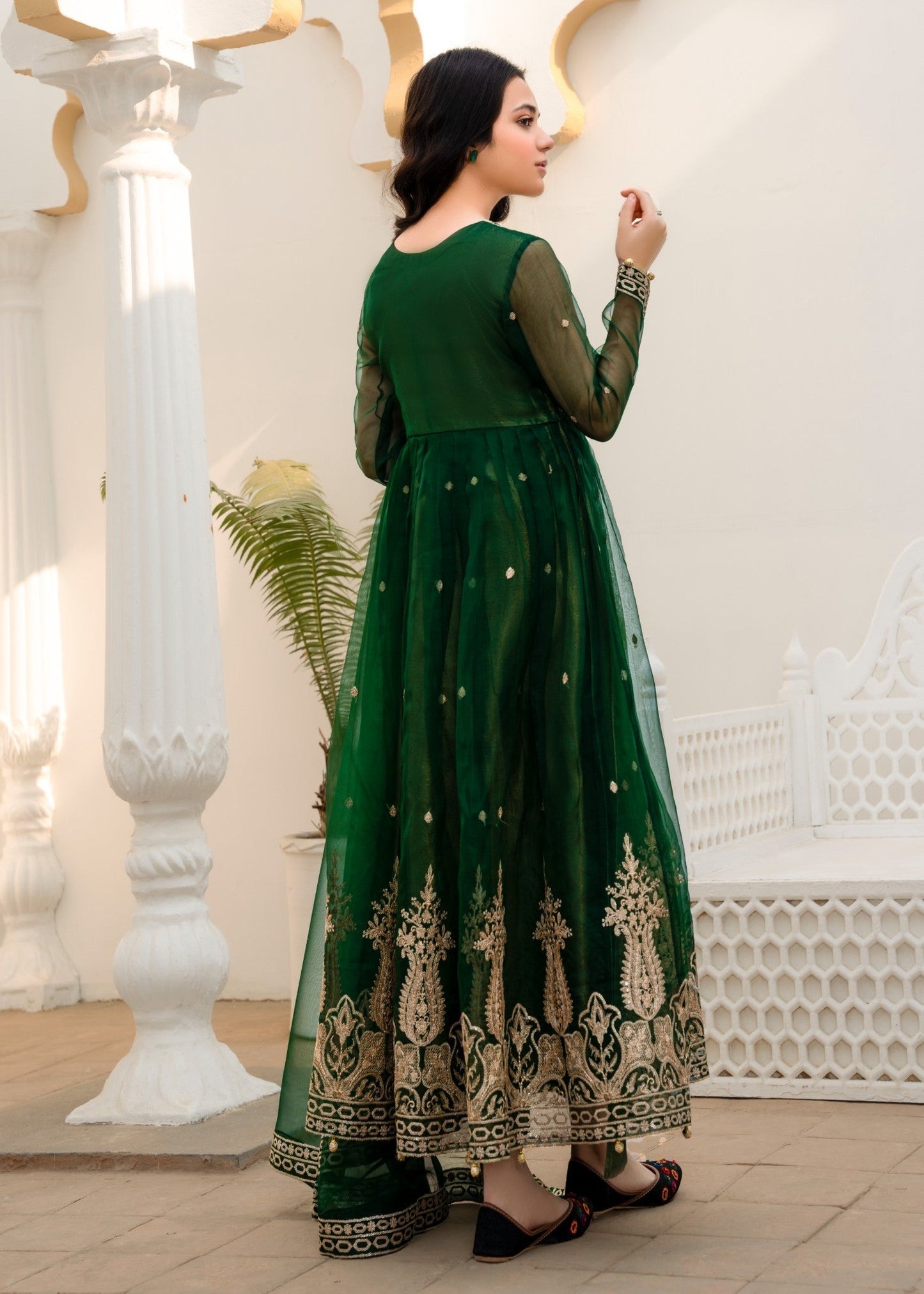 Pakistani Bottle Green Masuri Designer Suit Online in KSA Riyadh Saudi Arabia Oman Bahrain Qatar