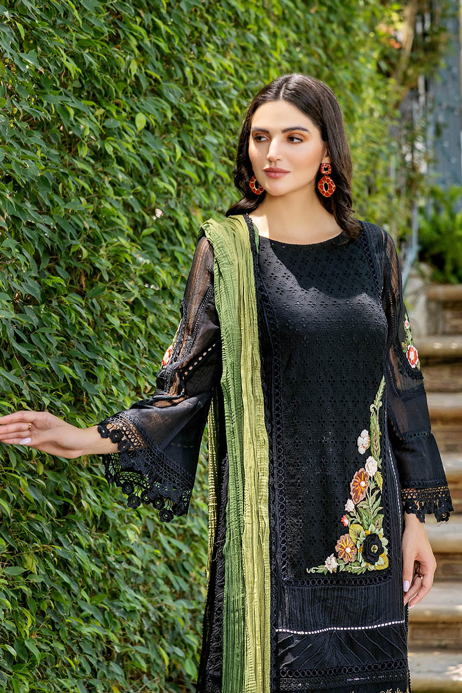 Pakistani Cotton Chikan Suit Online in KSA Riyadh Saudi Arabia Oman Bahrain Qatar