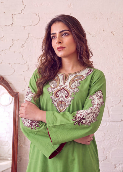 Pakistani Designer Apple Green Lawn Salwar Kameez Online in KSA Riyadh Saudi Arabia Oman Bahrain Qatar