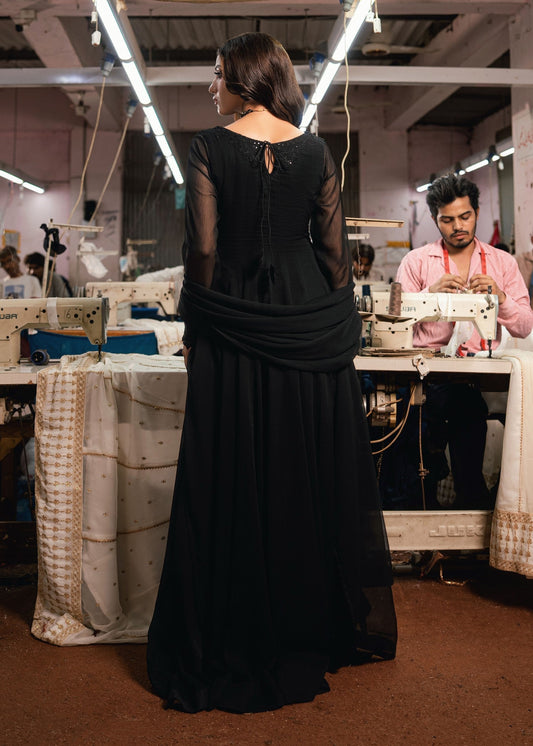 Pakistani Designer Black Chiffon Salwar Kameez Online in KSA Riyadh Saudi Arabia Oman Bahrain Qatar