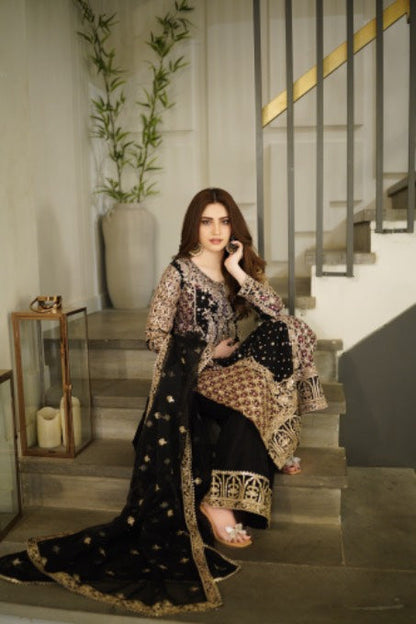 Pakistani Designer Black Chiffon Salwar Kameez Online in KSA Riyadh Saudi Arabia Oman Bahrain Qatar