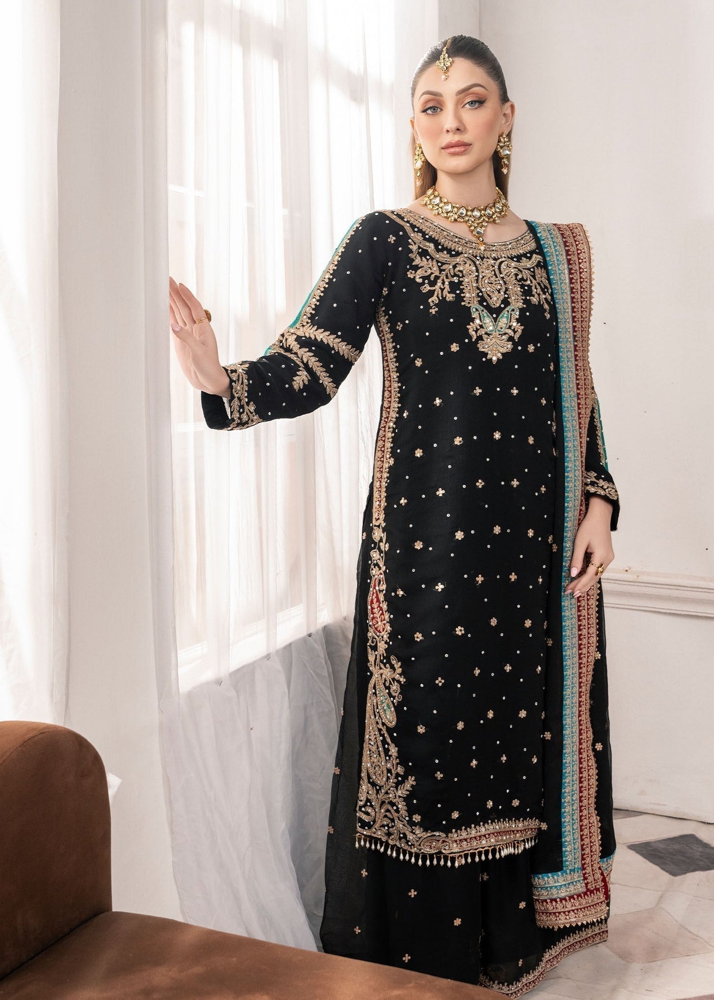 Pakistani Designer Black Chiffon Salwar Kameez Online in KSA Riyadh Saudi Arabia Oman Bahrain Qatar