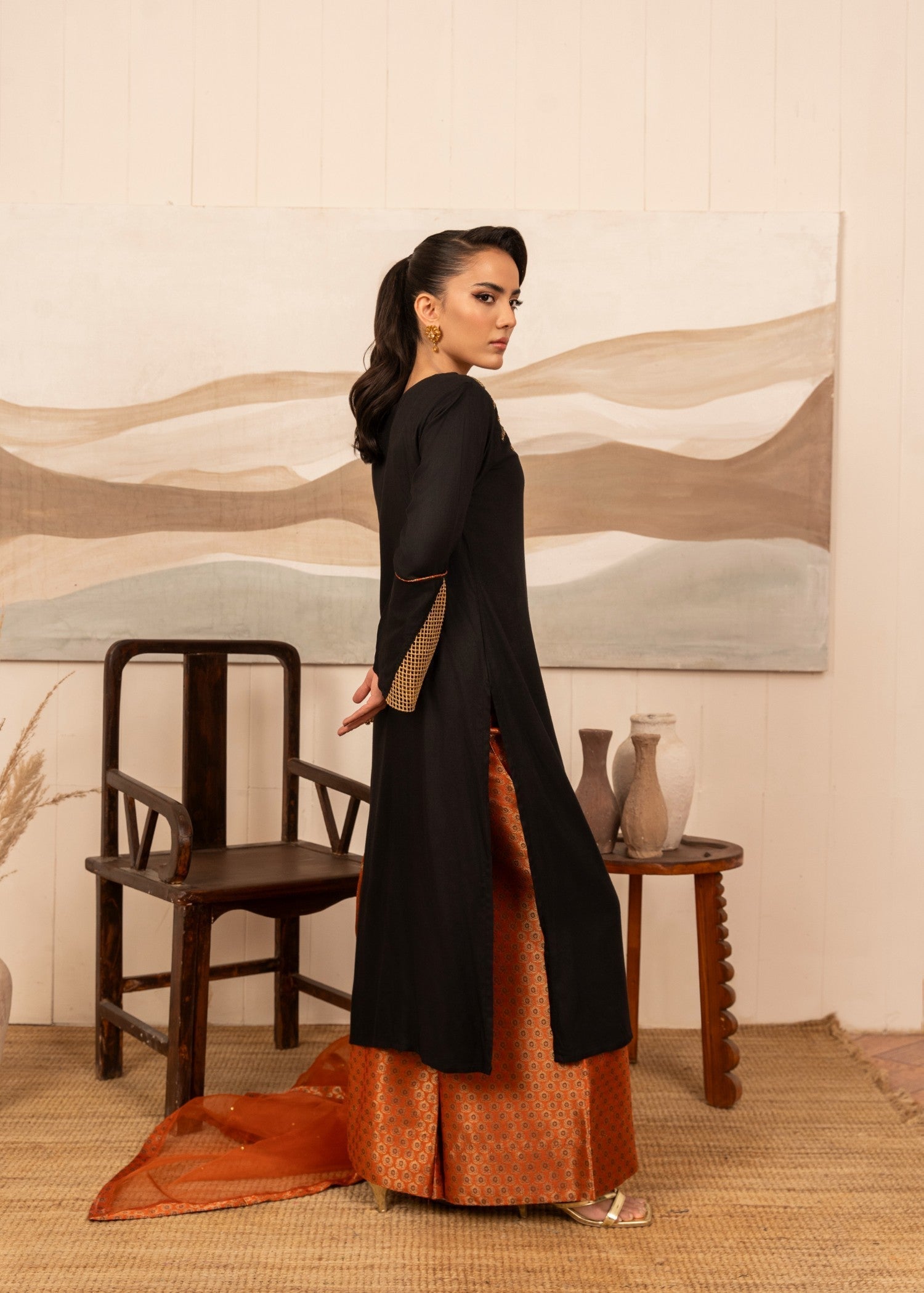 Pakistani Designer Black Embellished Kurta Pajama Online in KSA Riyadh Saudi Arabia Oman Bahrain Qatar