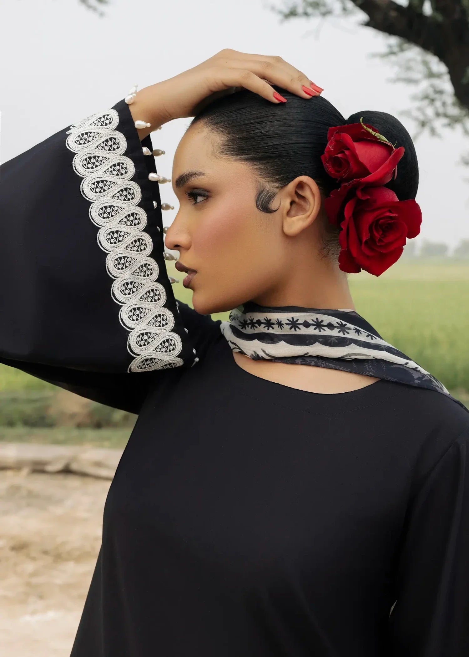 Pakistani Designer Black Embroidered Farshi Shalwar Online in Dubai UAE Abudhabi Ajman Sharjah