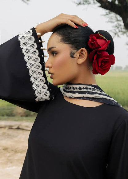 Pakistani Designer Black Embroidered Farshi Shalwar Online in Dubai UAE Abudhabi Ajman Sharjah