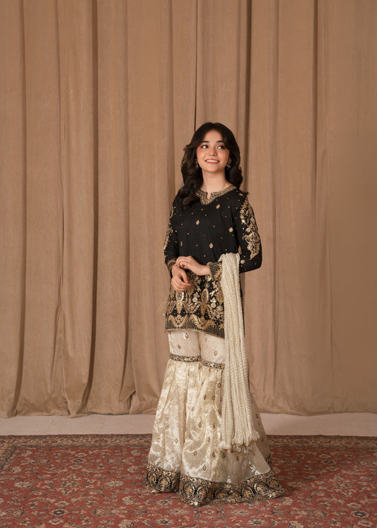 Pakistani Designer Black Embroidered Gharara Salwar Kameez Online in KSA Riyadh Saudi Arabia Oman Bahrain Qatar