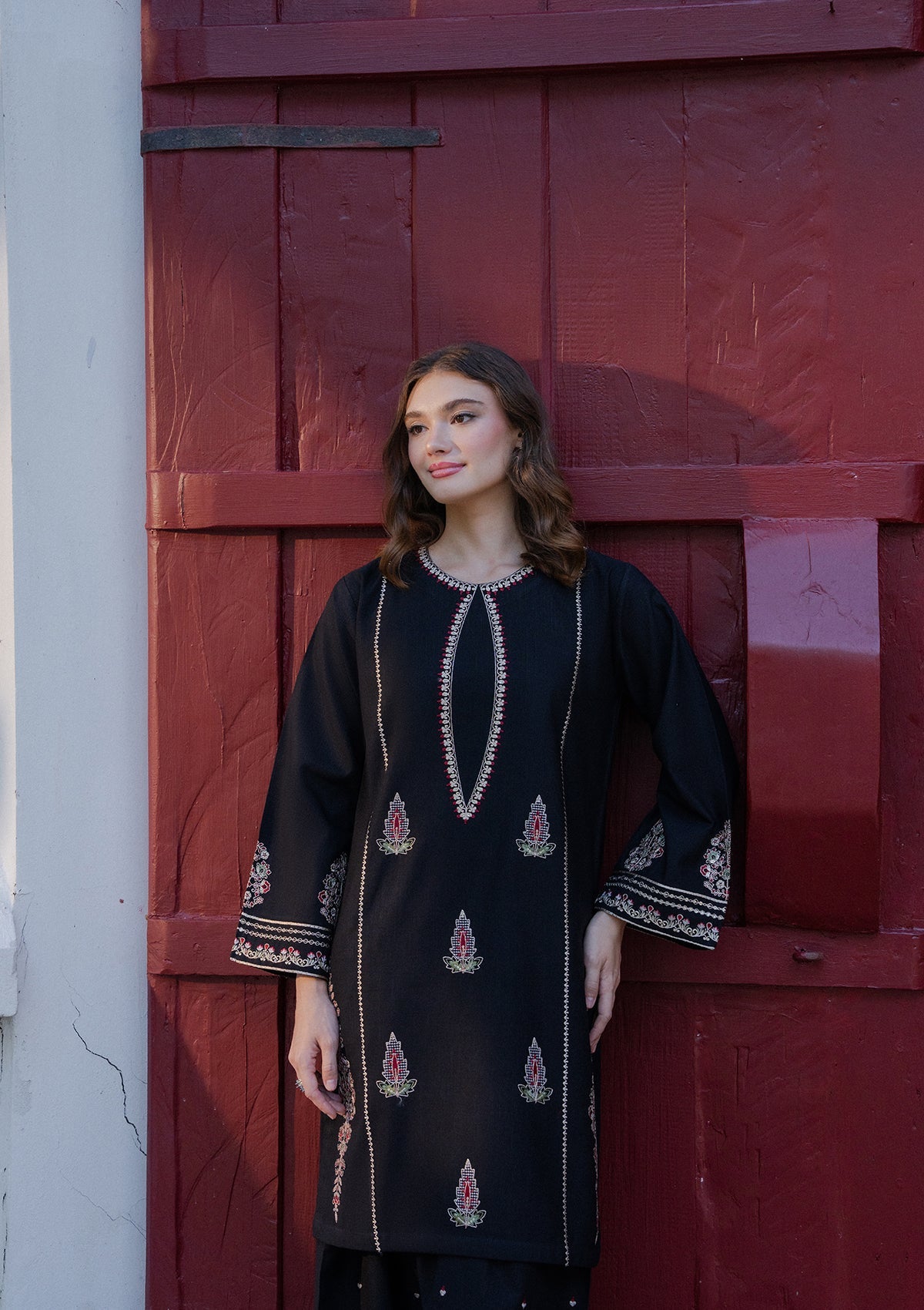 Pakistani Designer Black Embroidered Khaddar Kurta Set Online in Dubai UAE Abudhabi Ajman Sharjah