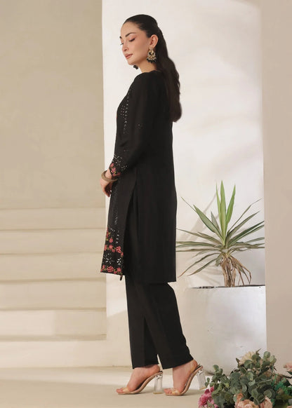 Pakistani Designer Black Embroidered Suit Online in KSA Riyadh Saudi Arabia Oman Bahrain Qatar