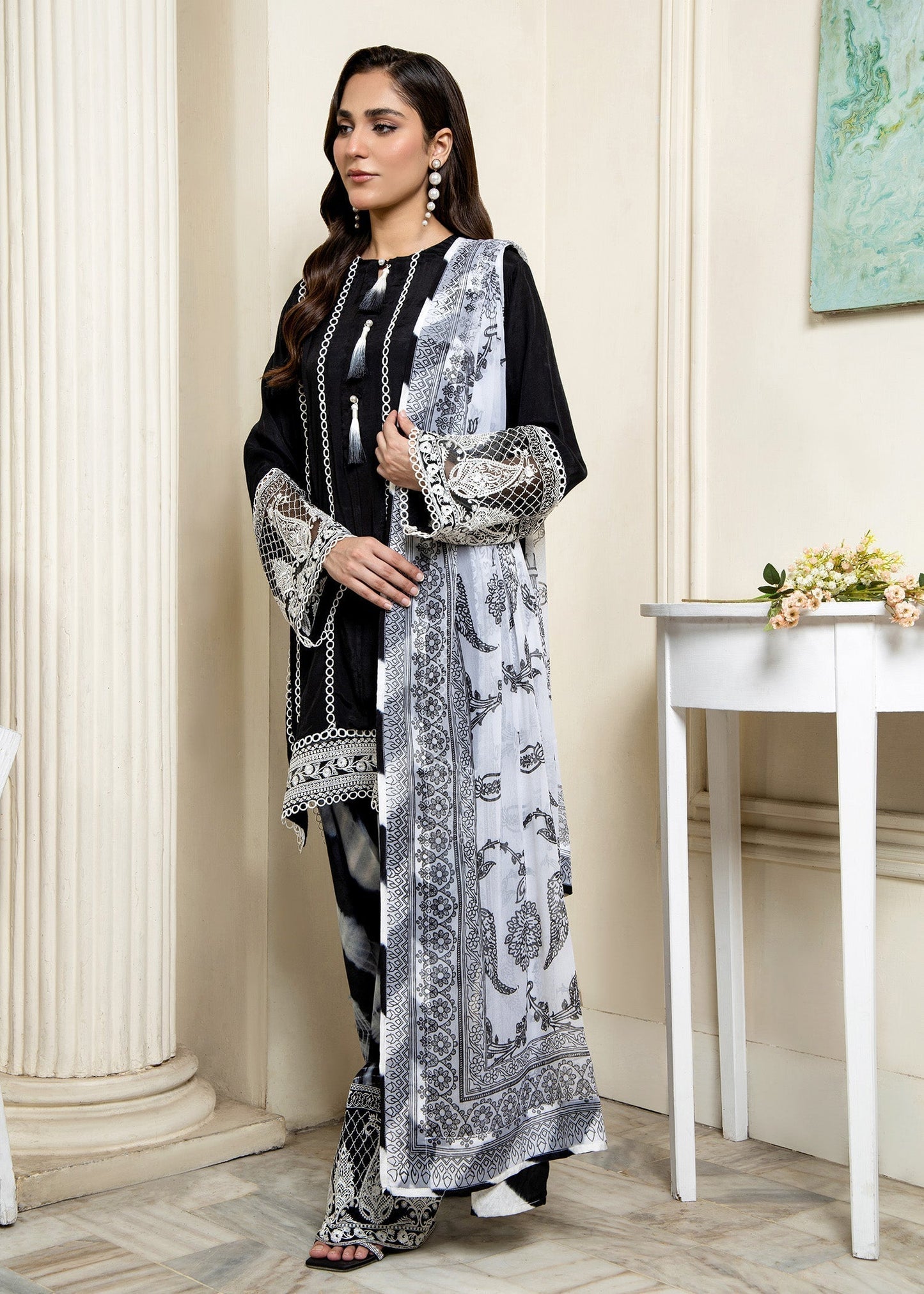 Pakistani Designer Black Farshi Shalwar with Chiffon Dupatta Online in KSA Riyadh Saudi Arabia Oman Bahrain Qatar