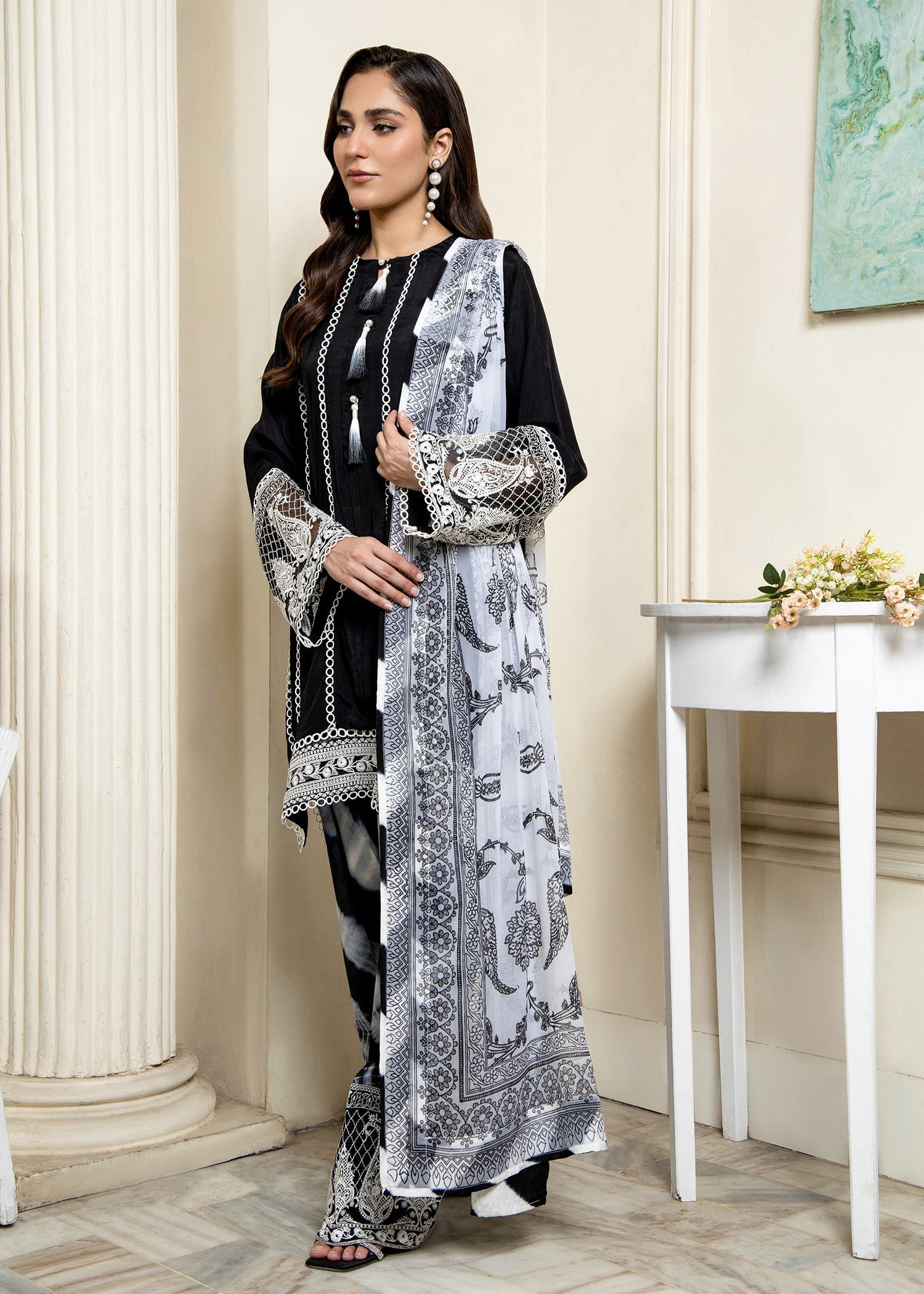 Pakistani Designer Black Farshi Shalwar with Chiffon Dupatta Online in KSA Riyadh Saudi Arabia Oman Bahrain Qatar