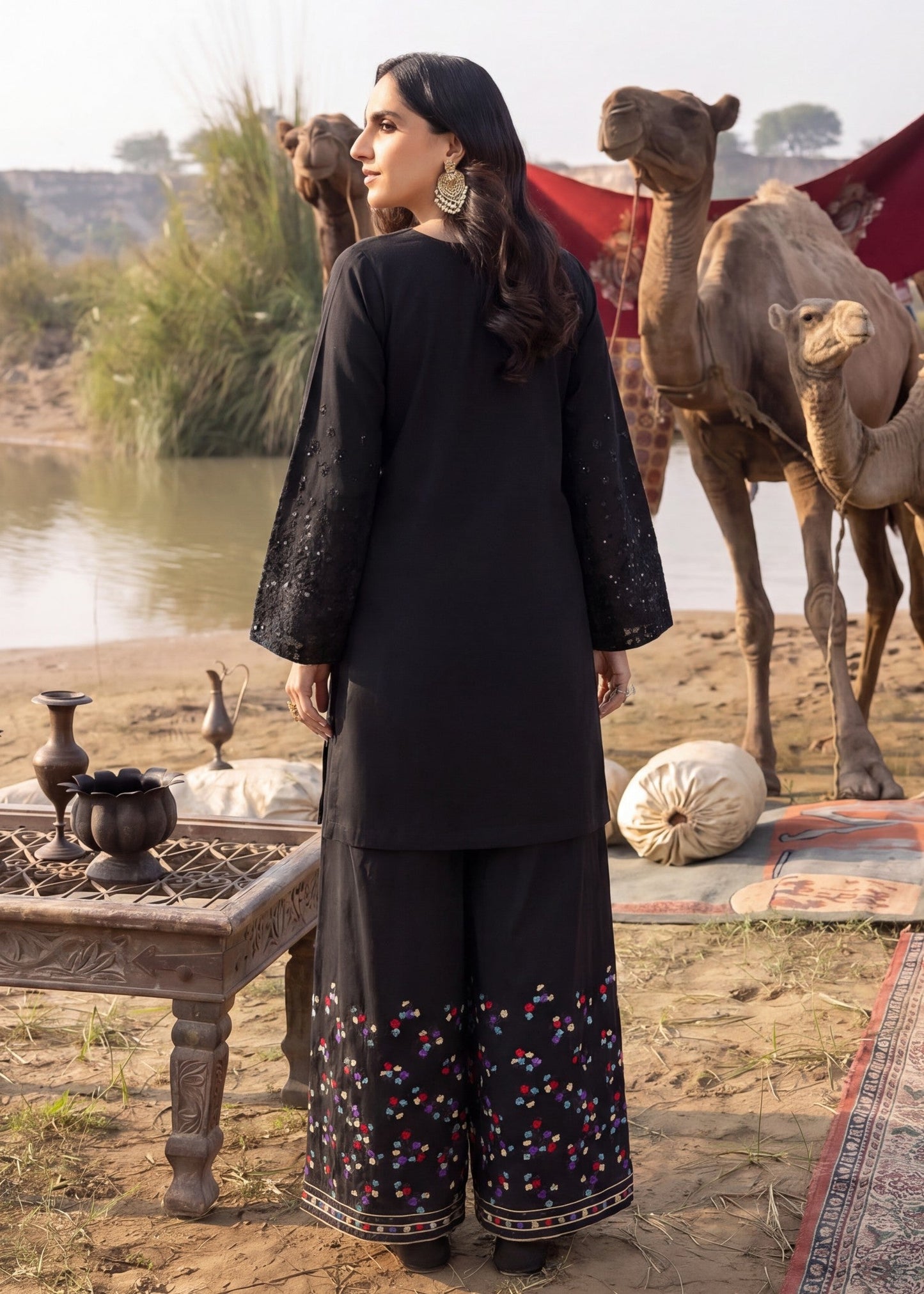 Pakistani Designer Black Lawn Embroidered Suit Online in KSA Riyadh Saudi Arabia Oman Bahrain Qatar
