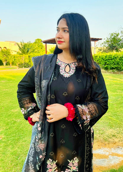 Pakistani Designer Black Lawn Salwar Kameez Online in KSA Riyadh Saudi Arabia Oman Bahrain Qatar