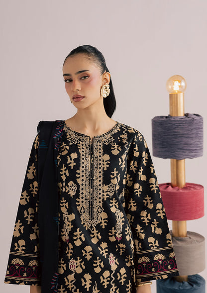 Pakistani Designer Black Lawn Suit Online in KSA Riyadh Saudi Arabia Oman Bahrain Qatar