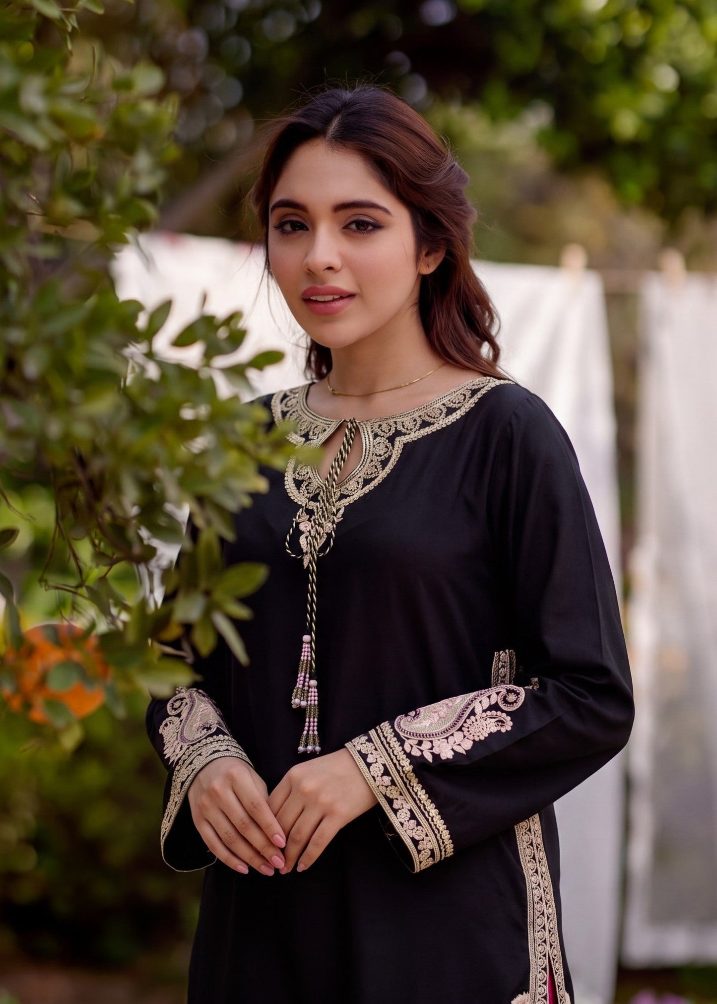Pakistani Designer Black Lawn Suit Online in KSA Riyadh Saudi Arabia Oman Bahrain Qatar