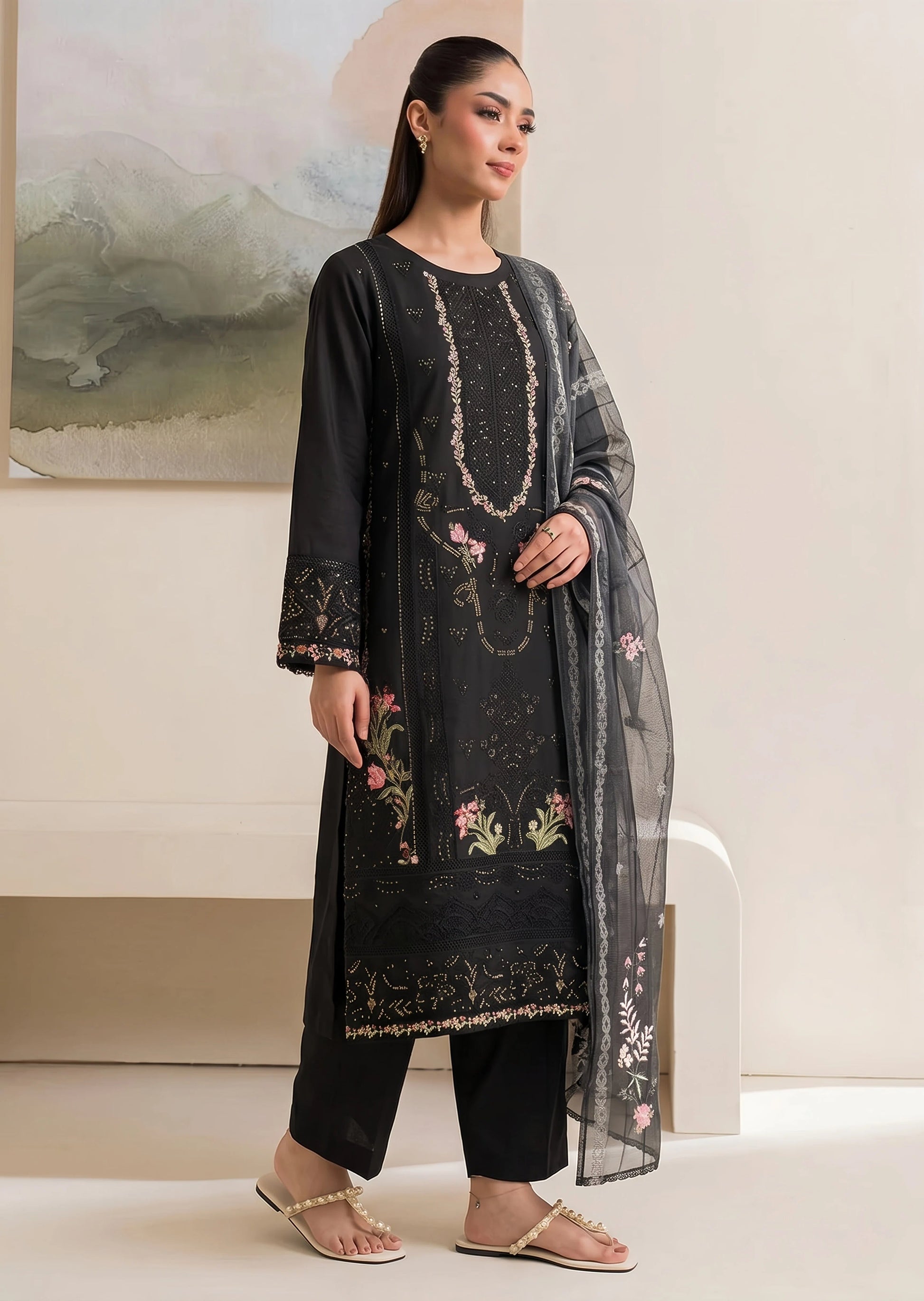 Pakistani Designer Black Lawn Suit Online in KSA Riyadh Saudi Arabia Oman Bahrain Qatar
