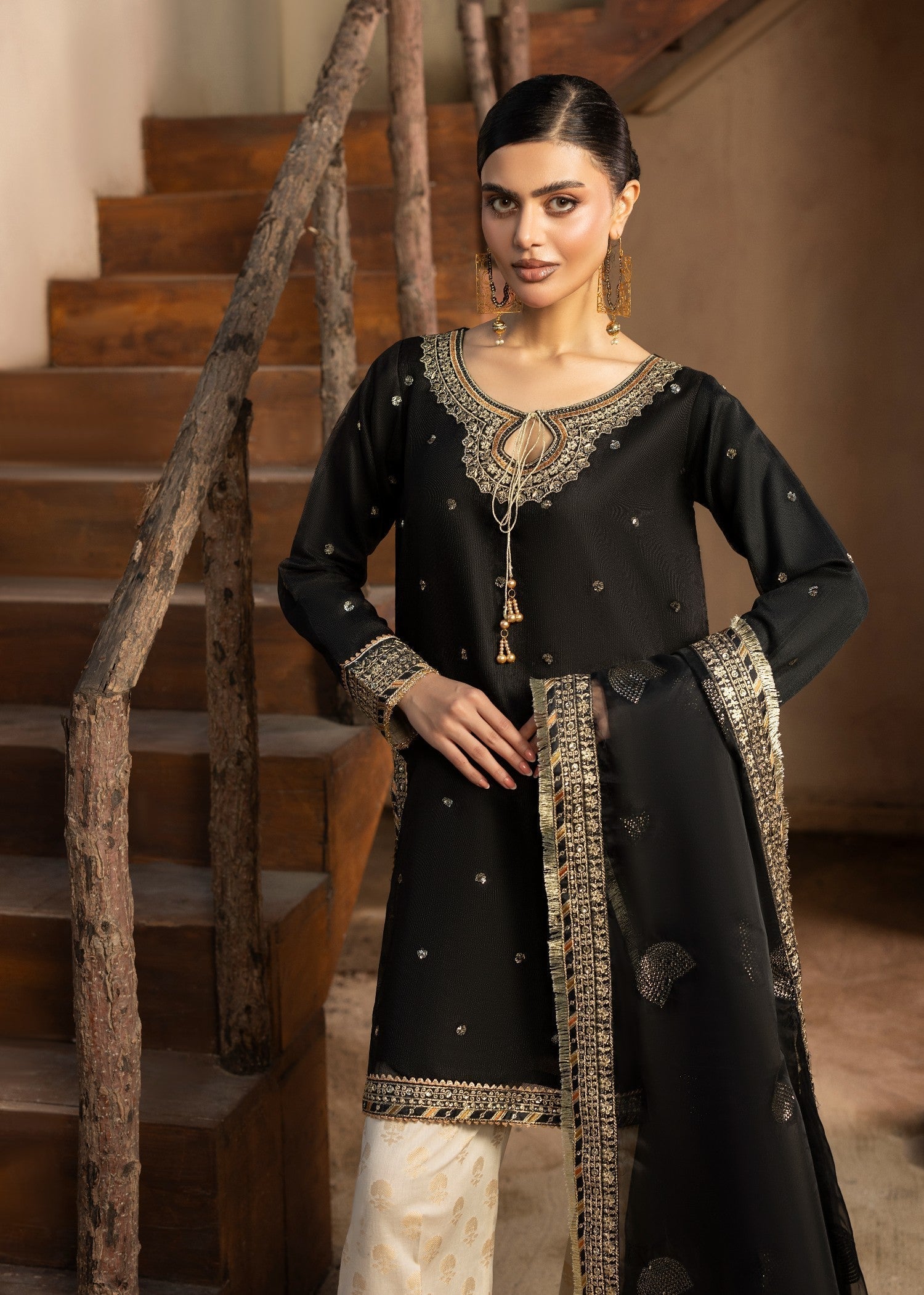 Pakistani Designer Black Raw Silk Embroidered Suit Online in KSA Riyadh Saudi Arabia Oman Bahrain Qatar