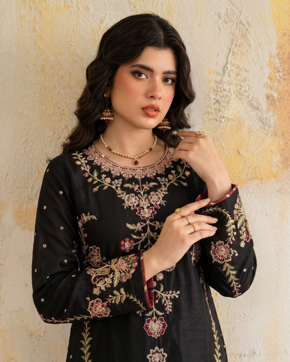Pakistani Designer Black Silk Farshi Shalwar Online in KSA Riyadh Saudi Arabia Oman Bahrain Qatar