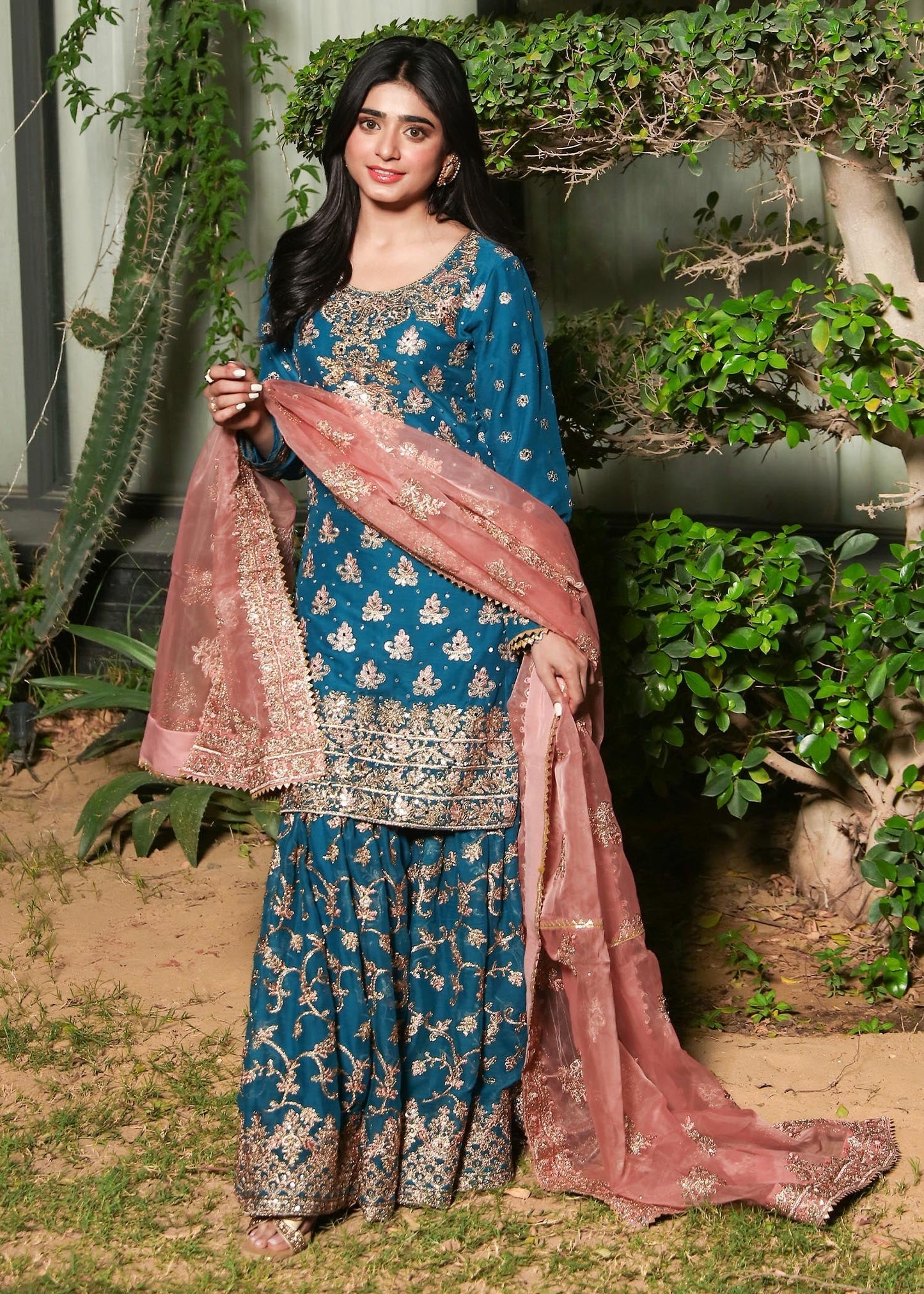 Pakistani Designer Blue Chiffon Wedding Guest Outfit Online in KSA Riyadh Saudi Arabia Oman Bahrain Qatar
