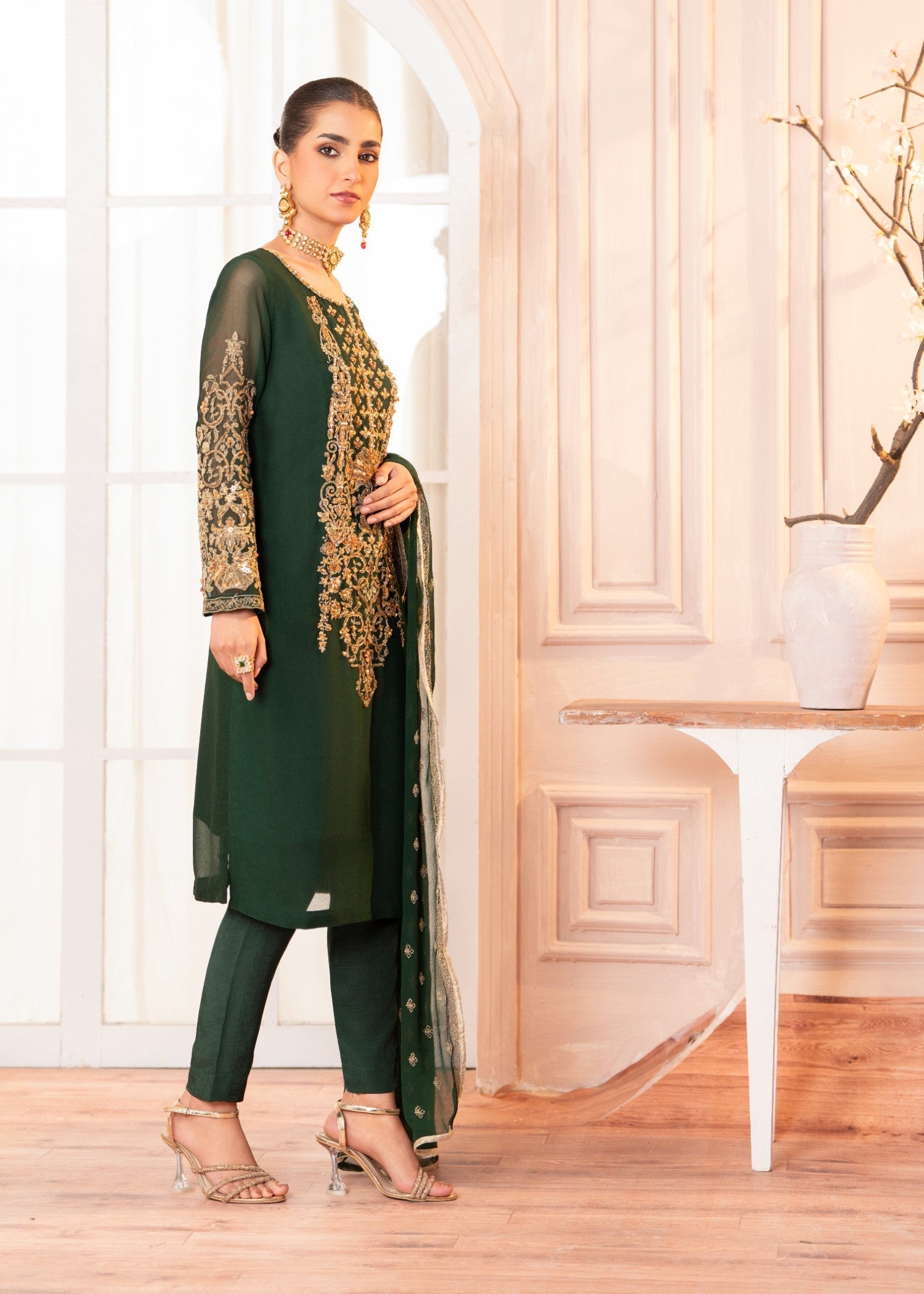 Pakistani Designer Bottle Green Chiffon Salwar Kameez Online in KSA Riyadh Saudi Arabia Oman Bahrain Qatar