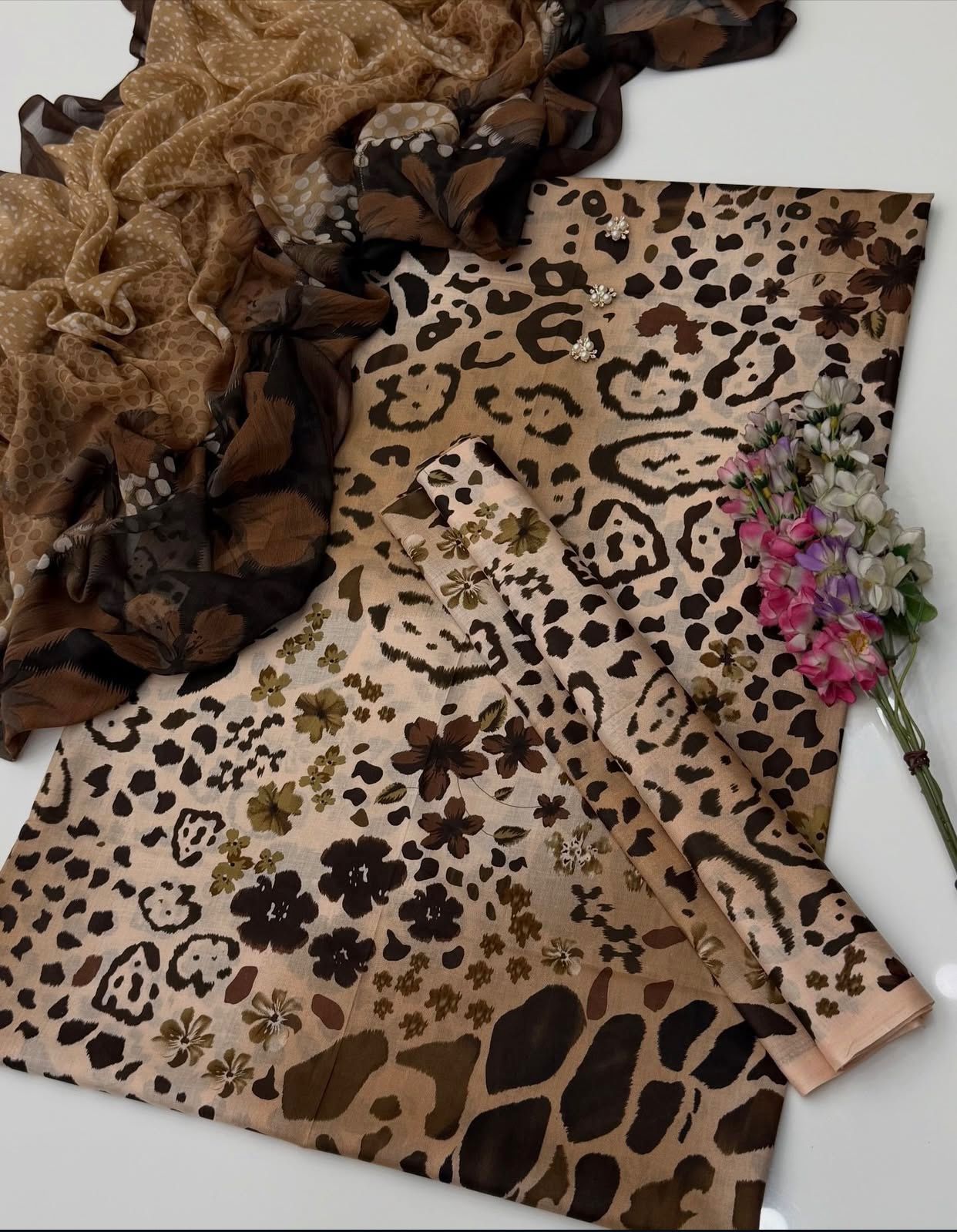 Pakistani Designer Brown Lawn Salwar Kameez Online in KSA Riyadh Saudi Arabia Oman Bahrain Qatar