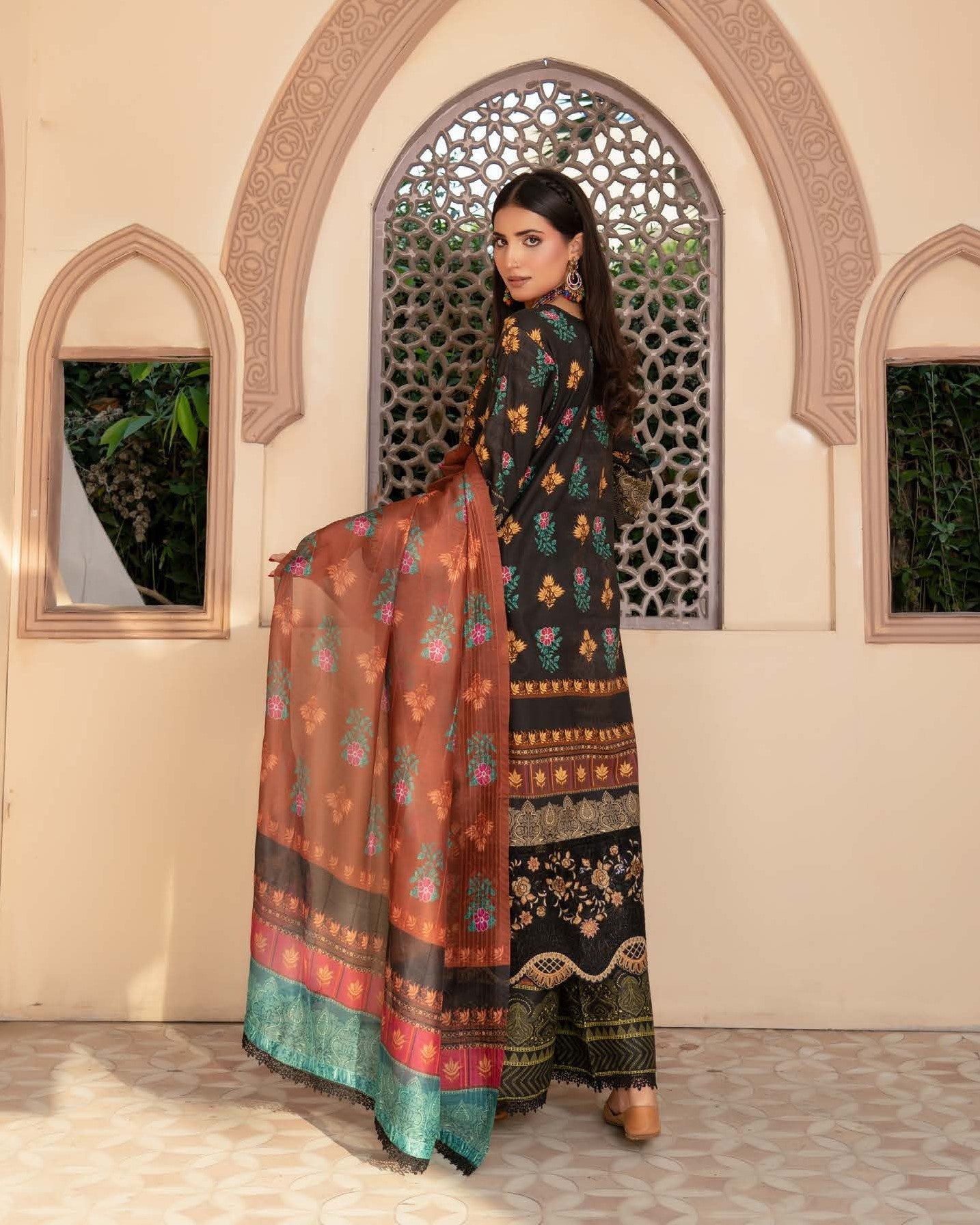 Pakistani Designer Brown Lawn Suit with Dupatta Online in KSA Riyadh Saudi Arabia Oman Bahrain Qatar