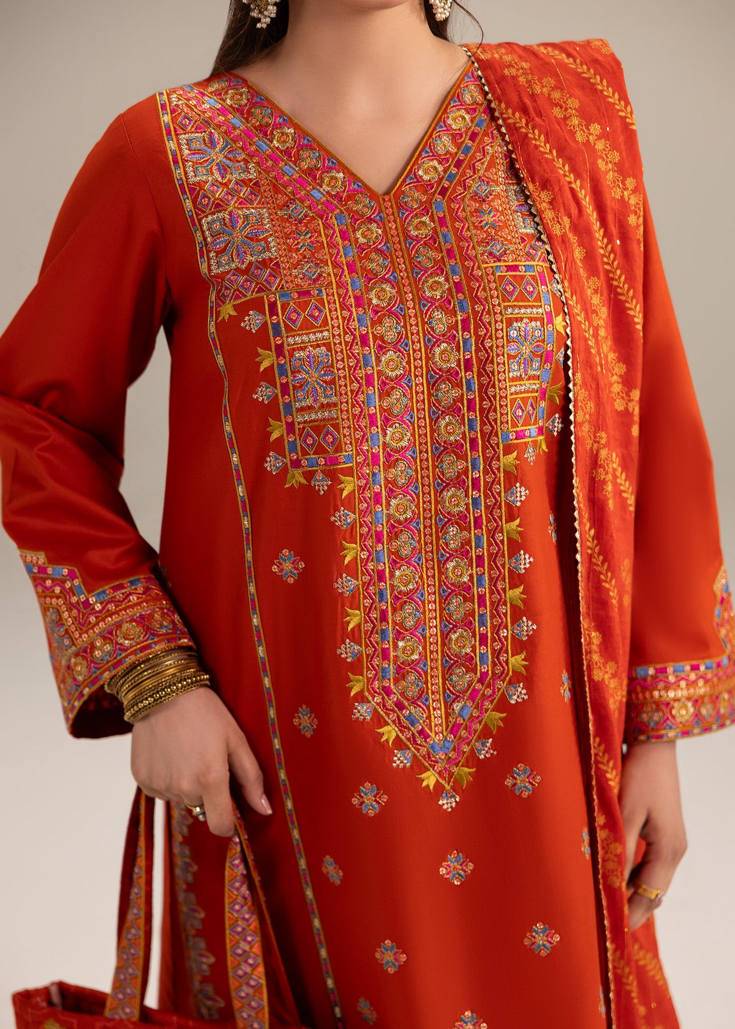 Pakistani Designer Cotton Farshi Shalwar Kameez Online in KSA Riyadh Saudi Arabia Oman Bahrain Qatar