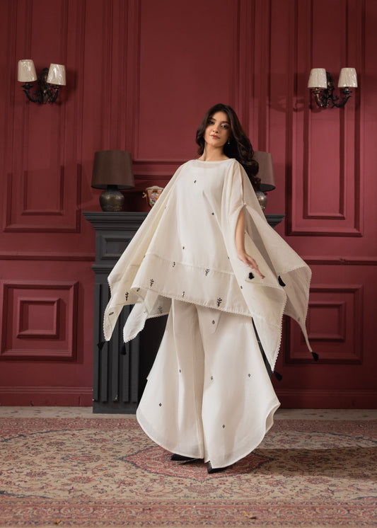 Pakistani Designer Cream Lawn Kaftan Suit Online in KSA Riyadh Saudi Arabia Oman Bahrain Qatar