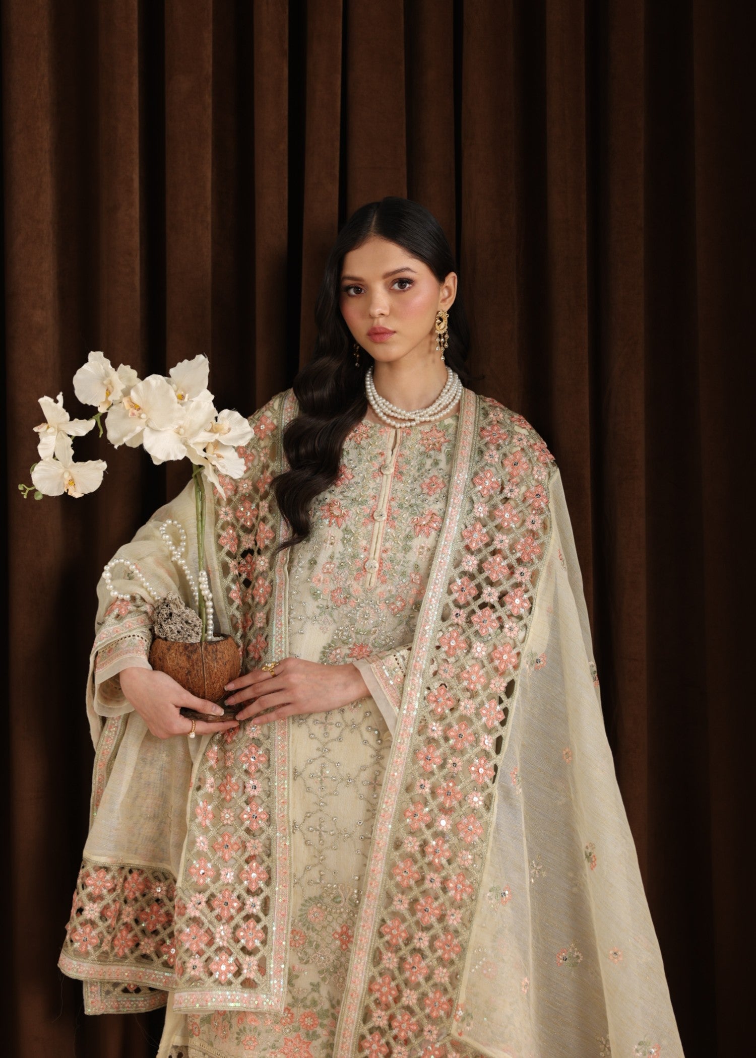 Pakistani Designer Cream Net Salwar Kameez Online in KSA Riyadh Saudi Arabia Oman Bahrain Qatar