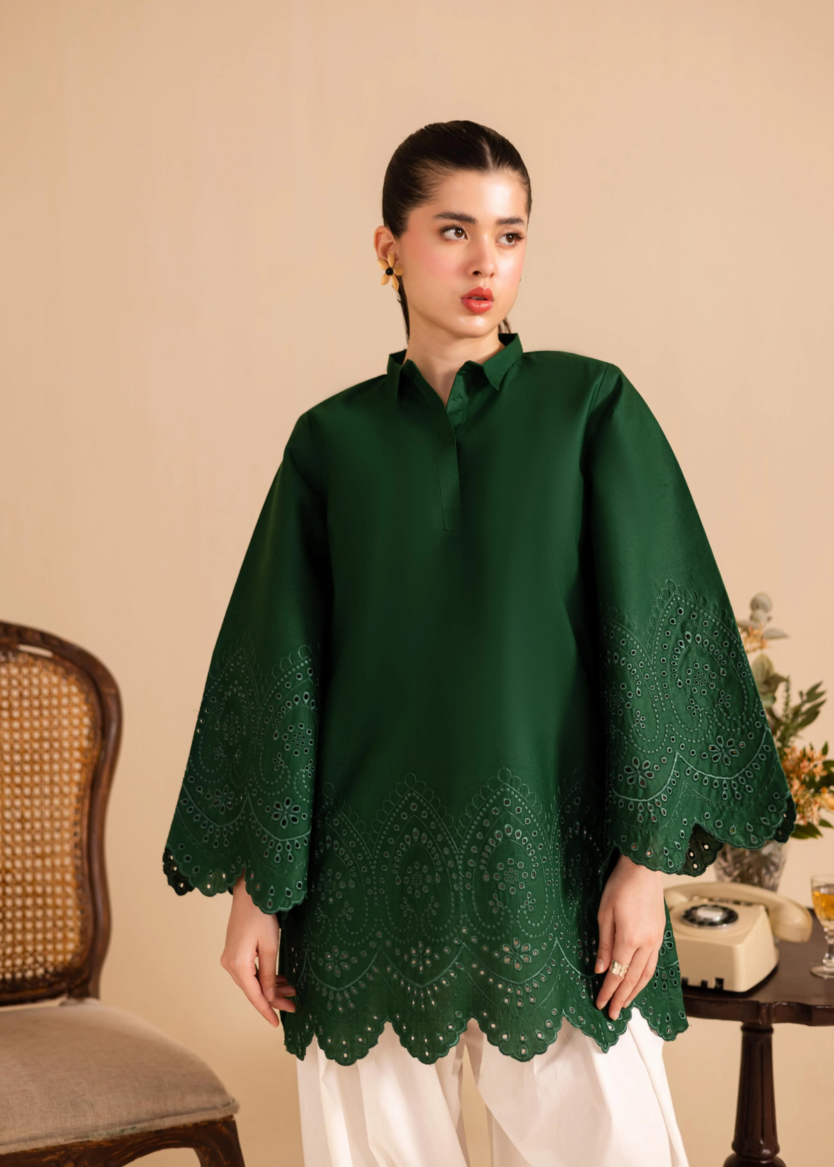 Pakistani Designer Dark Green Lawn Kurta Set Online in KSA Riyadh Saudi Arabia Oman Bahrain Qatar