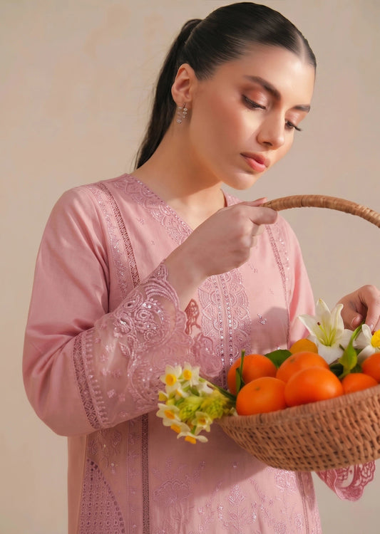 Pakistani Designer Embroidered Lawn Suit Online in KSA Riyadh Saudi Arabia Oman Bahrain Qatar