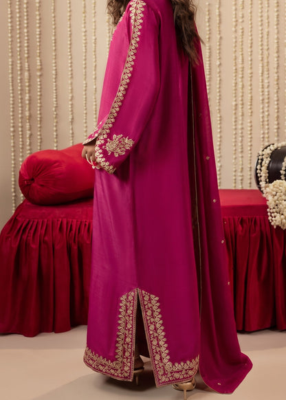 Pakistani Designer Fuchsia Raw Silk Kaftan Dress Online in KSA Riyadh Saudi Arabia Oman Bahrain Qatar