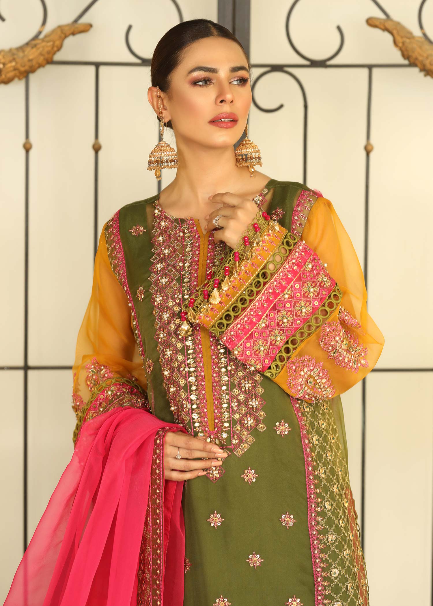 Pakistani Designer Green Organza Salwar Kameez Online in KSA Riyadh Saudi Arabia Oman Bahrain Qatar