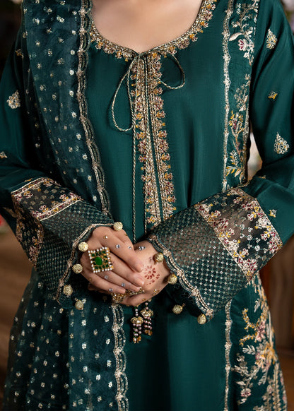 Pakistani Designer Green Silk Salwar Kameez Online in KSA Riyadh Saudi Arabia Oman Bahrain Qatar