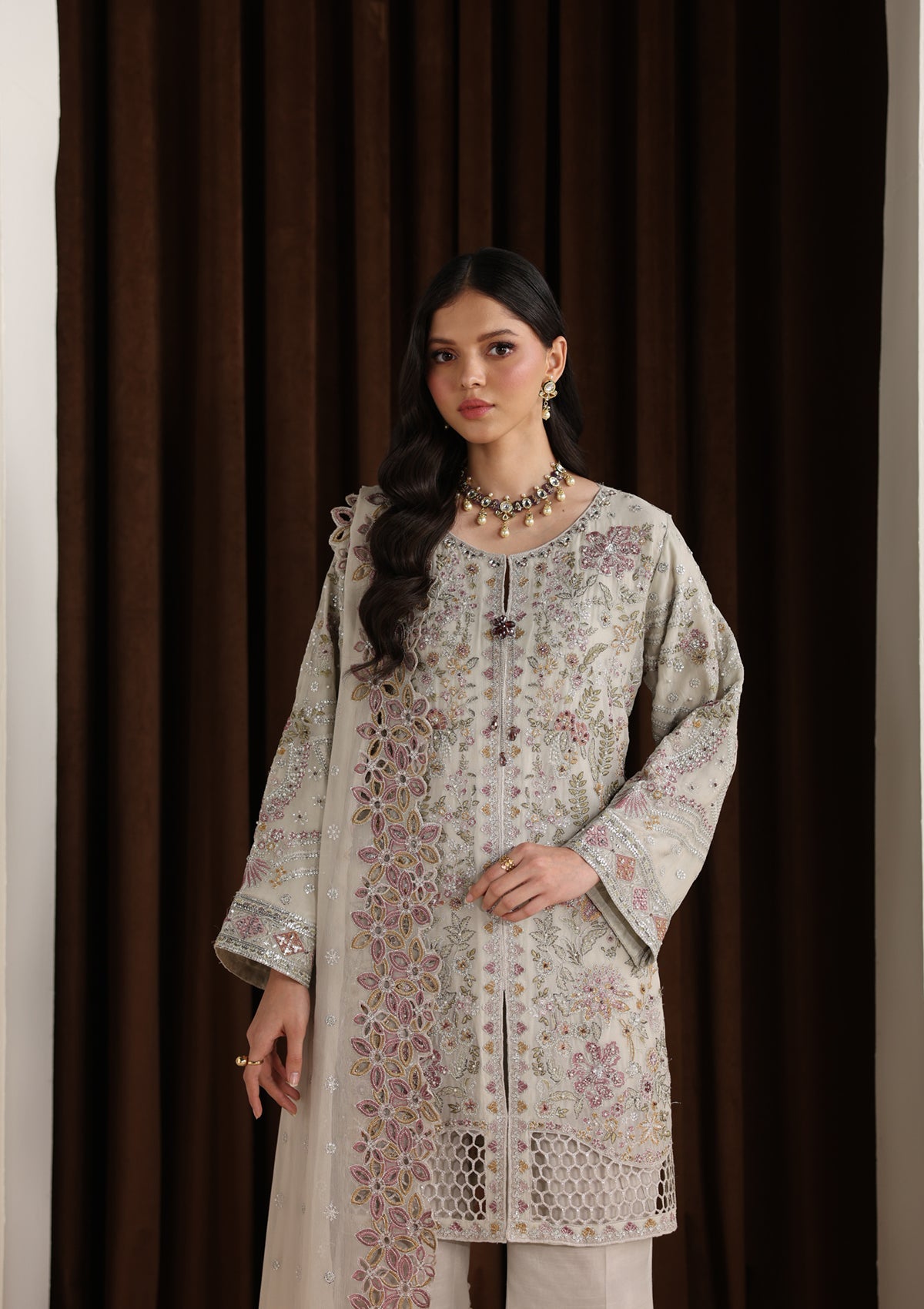 Pakistani Designer Grey Chiffon Salwar Kameez Online in KSA Riyadh Saudi Arabia Oman Bahrain Qatar