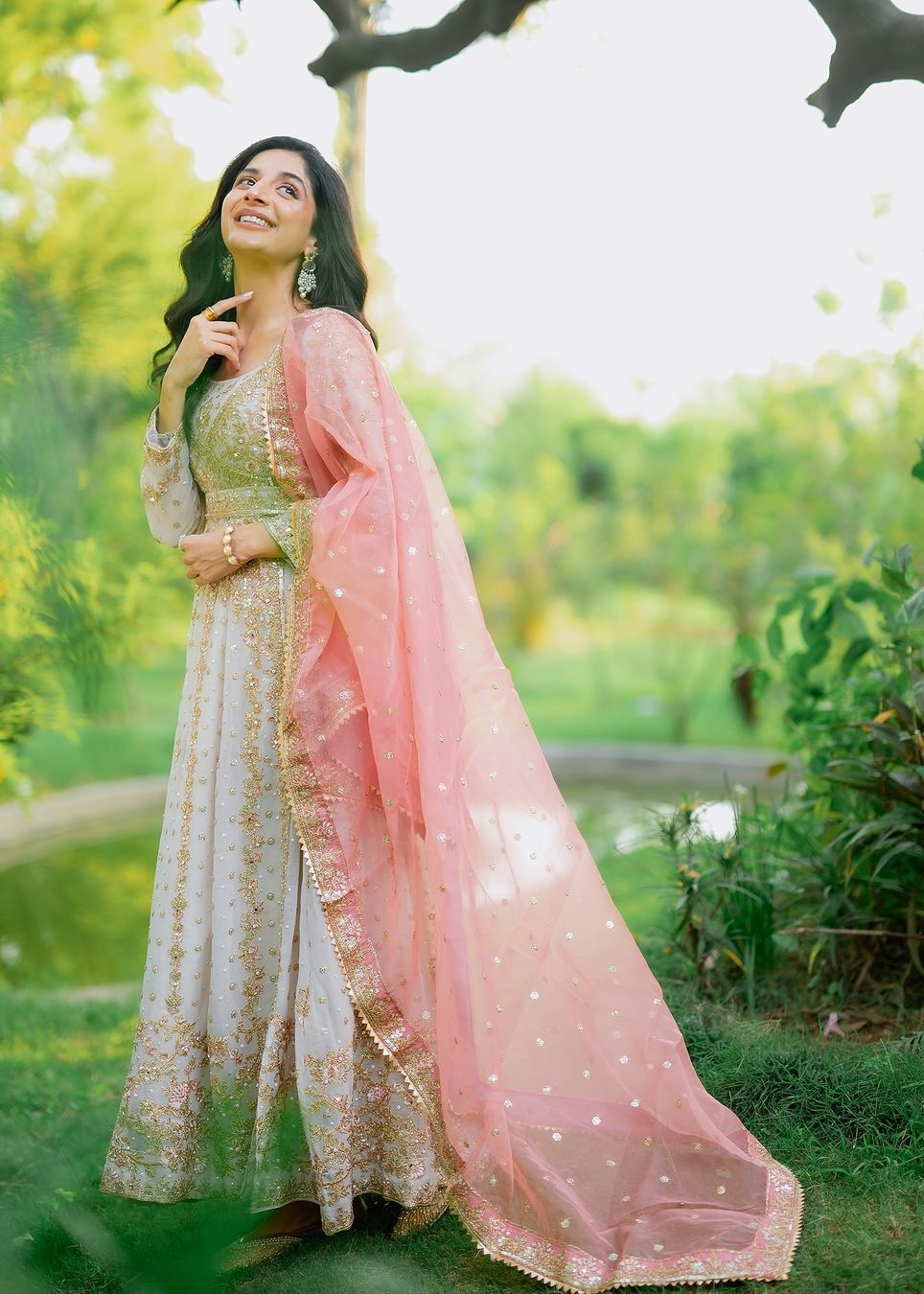 Pakistani Designer Ivory Chiffon Salwar Kameez Online in KSA Riyadh Saudi Arabia Oman Bahrain Qatar