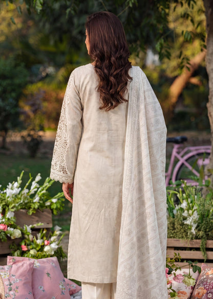 Pakistani Designer Ivory Lawn Suit Online in KSA Riyadh Saudi Arabia Oman Bahrain Qatar