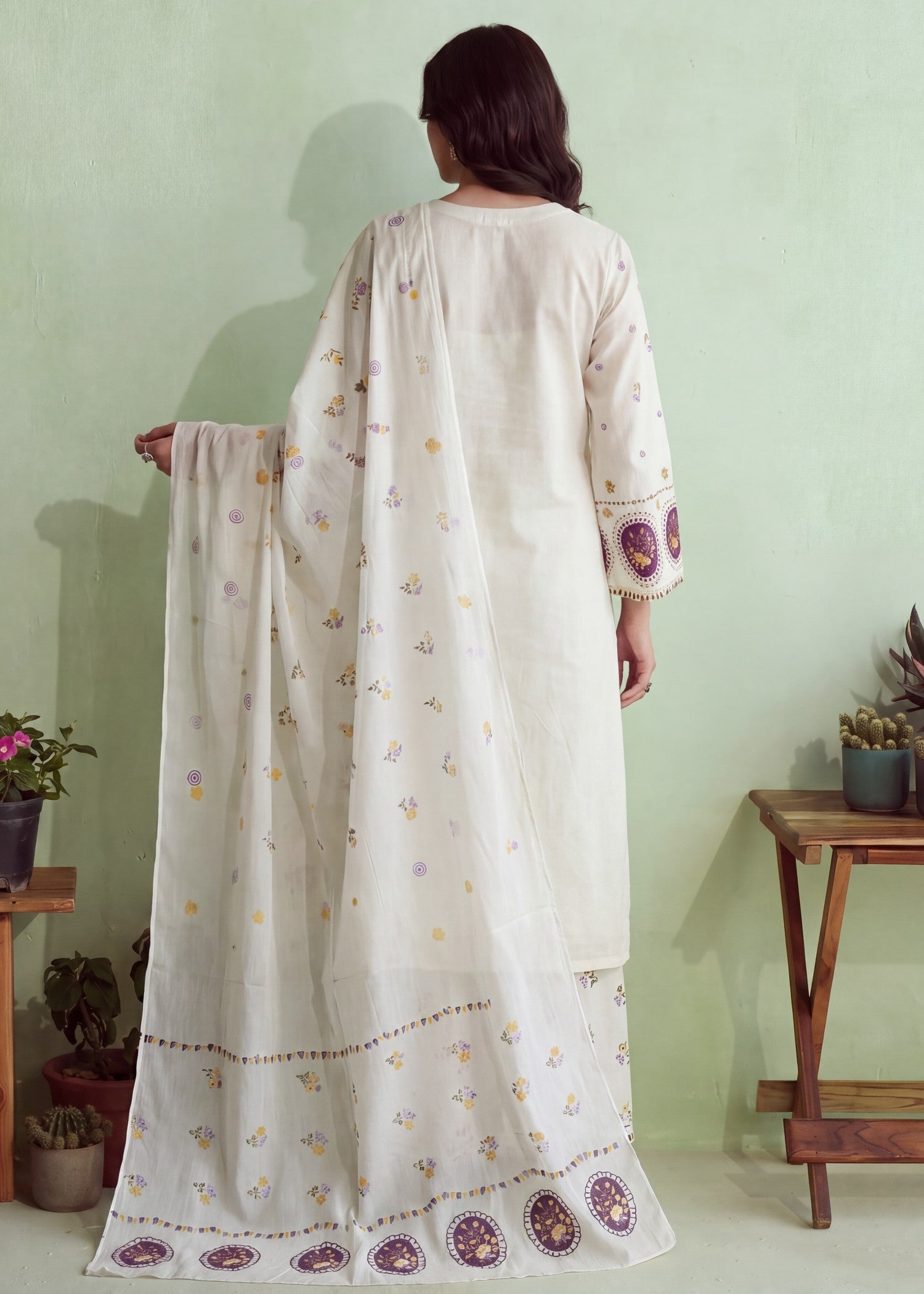 Pakistani Designer Light Yellow Lawn Suit Online in KSA Riyadh Saudi Arabia Oman Bahrain Qatar