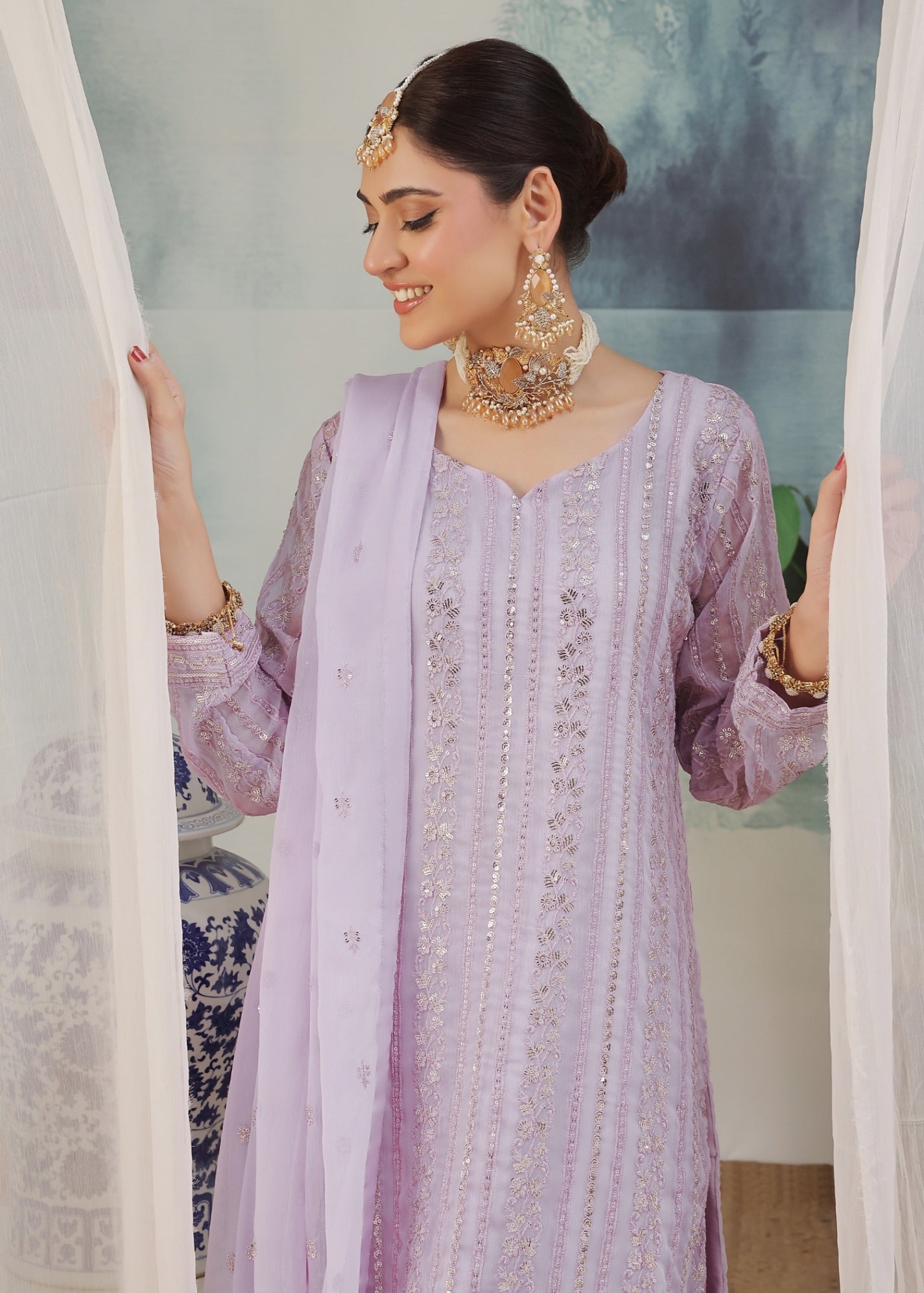 Pakistani Designer Lilac Chiffon Salwar Kameez Online in KSA Riyadh Saudi Arabia Oman Bahrain Qatar