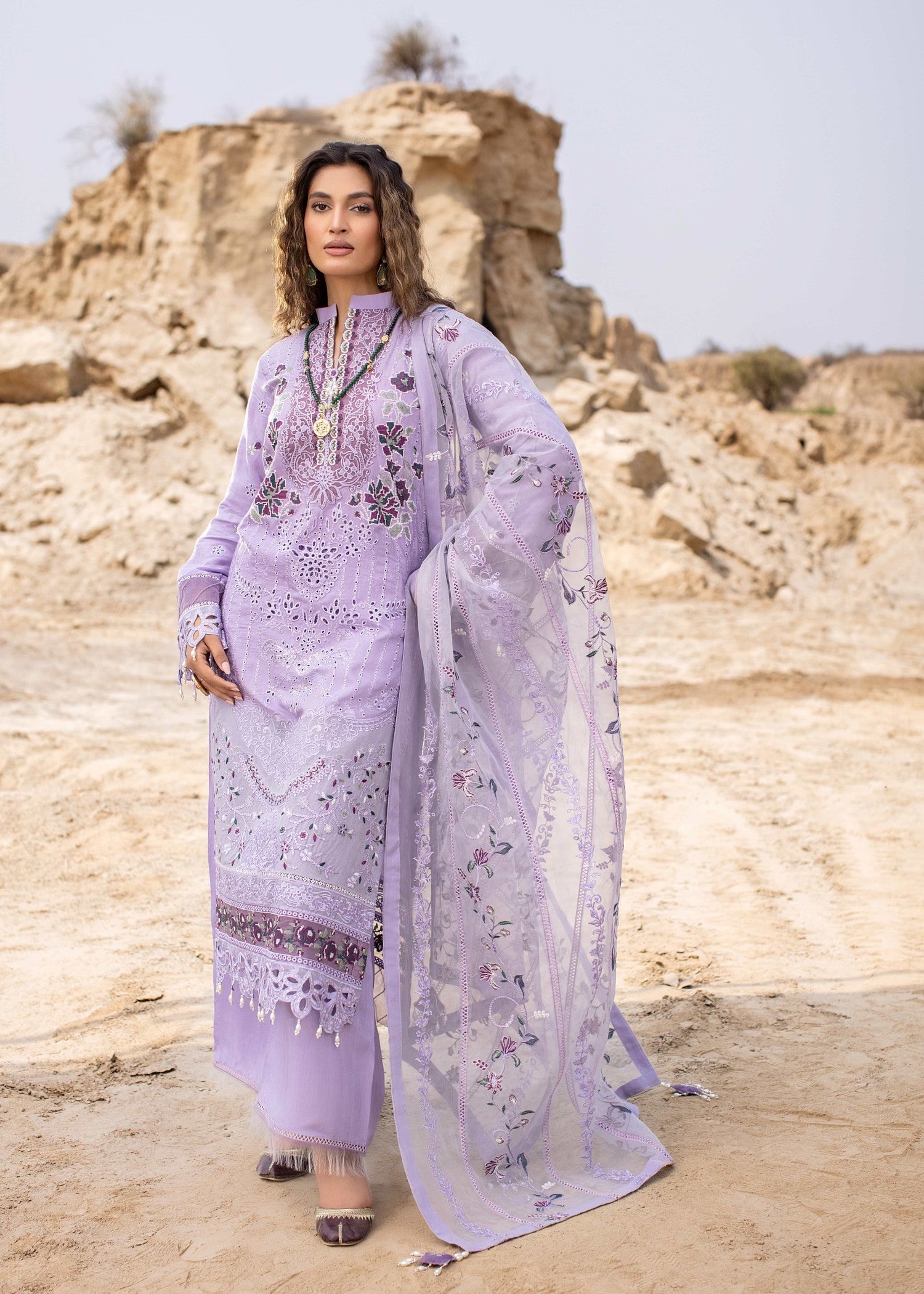 Pakistani Designer Lilac Raw Silk Salwar Kameez Online in KSA Riyadh Saudi Arabia Oman Bahrain Qatar