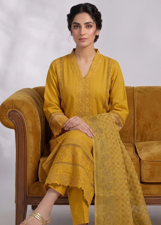Pakistani Designer Mari Gold Lawn Salwar Kameez Online in KSA Riyadh Saudi Arabia Oman Bahrain Qatar