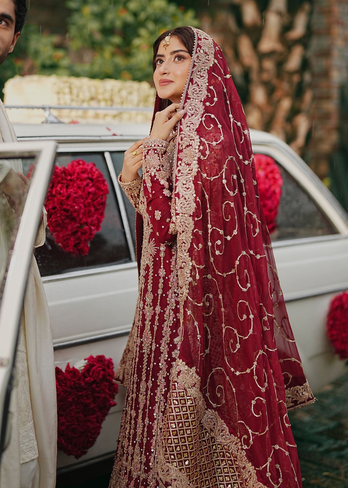 Pakistani Designer Maroon Chiffon Bridal Ensemble Online in KSA Riyadh Saudi Arabia Oman Bahrain Qatar