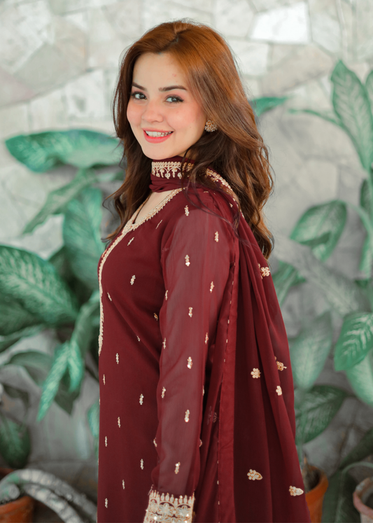 Pakistani Designer Maroon Chiffon Salwar Kameez Online in KSA Riyadh Saudi Arabia Oman Bahrain Qatar