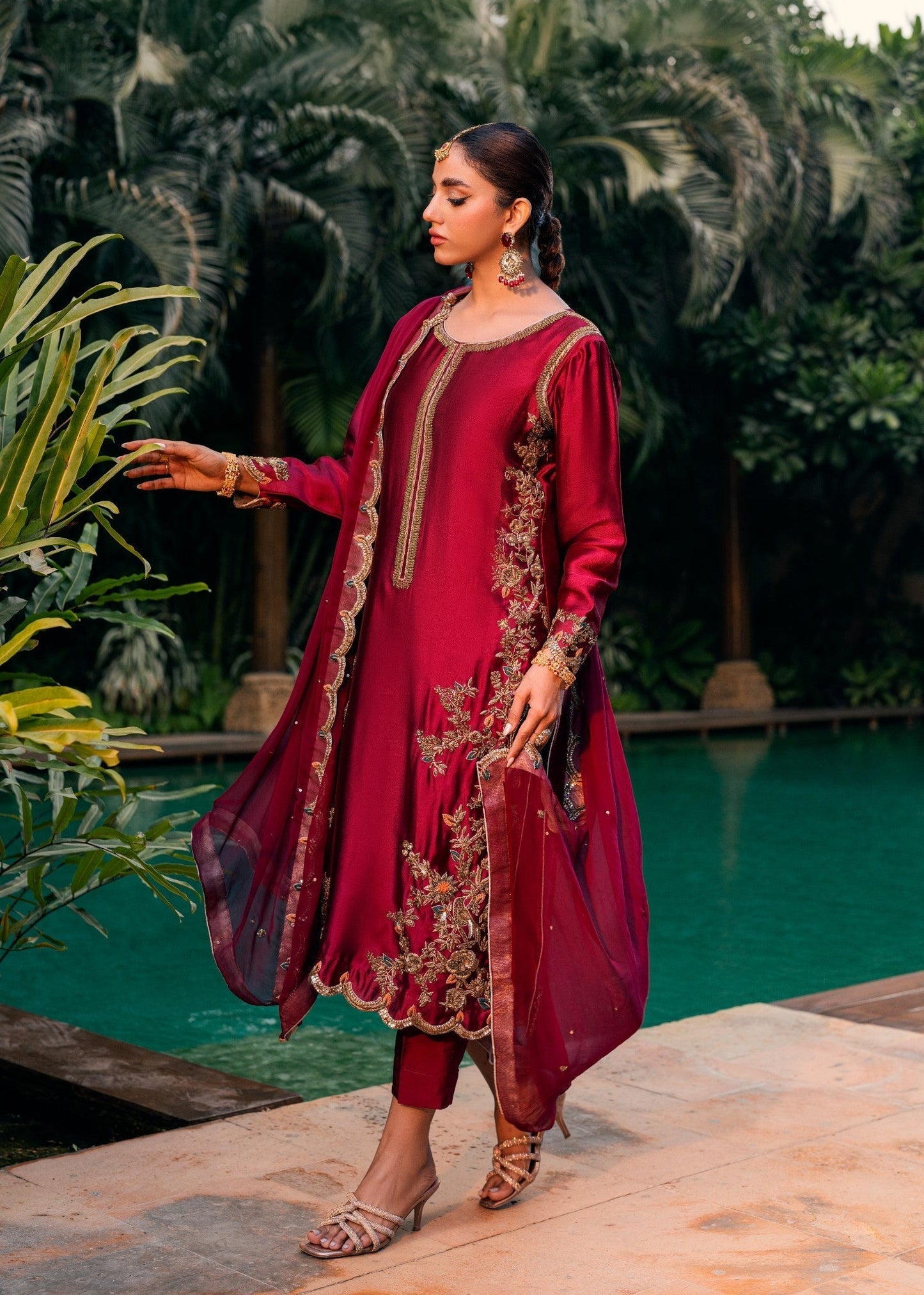 Pakistani Designer Maroon Embroidered Viscose Salwar Kameez Online in KSA Riyadh Saudi Arabia Oman Bahrain Qatar
