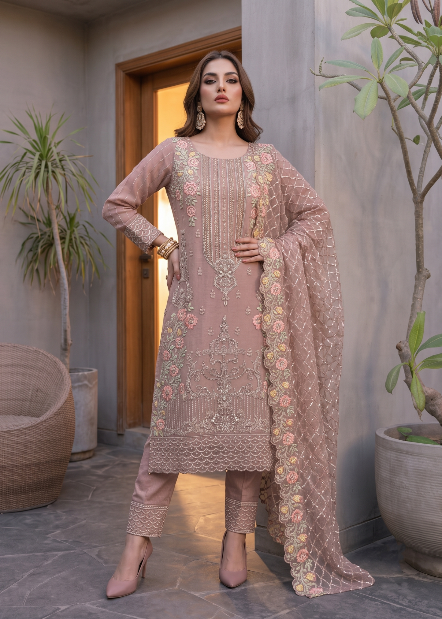 Pakistani Designer Mauve Pink Organza Salwar Suit Online in KSA Riyadh Saudi Arabia Oman Bahrain Qatar