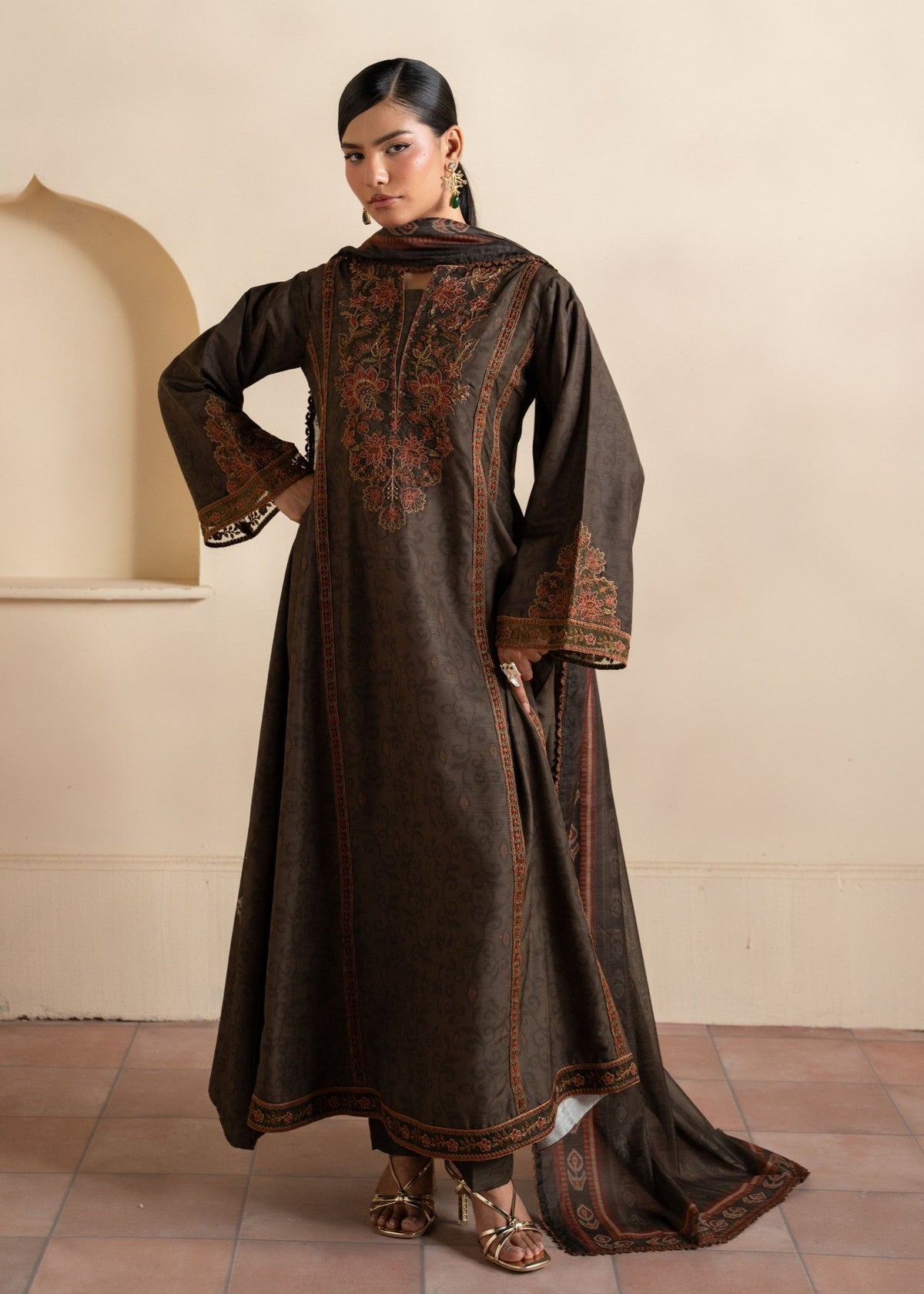 Pakistani Designer Mocha Brown Khaddar Salwar Kameez Online in KSA Riyadh Saudi Arabia Oman Bahrain Qatar