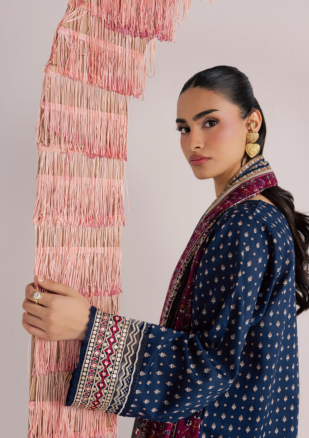 Pakistani Designer Navy Blue Lawn Suit Online in KSA Riyadh Saudi Arabia Oman Bahrain Qatar