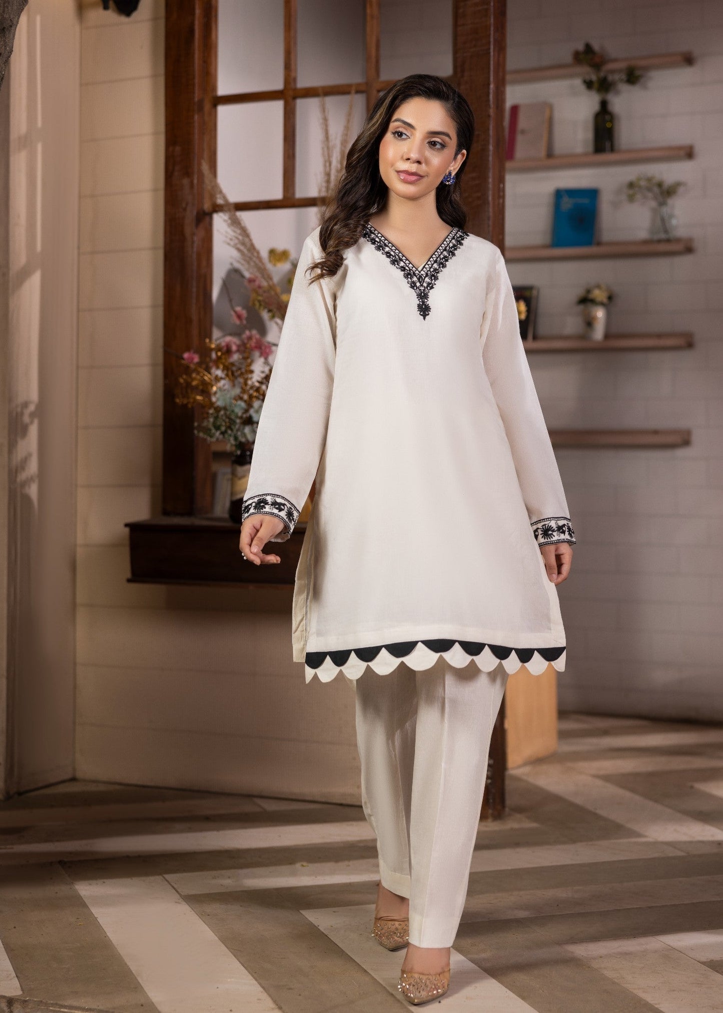 Pakistani Designer Off-White Embroidered Kurta Pajama Online in KSA Riyadh Saudi Arabia Oman Bahrain Qatar