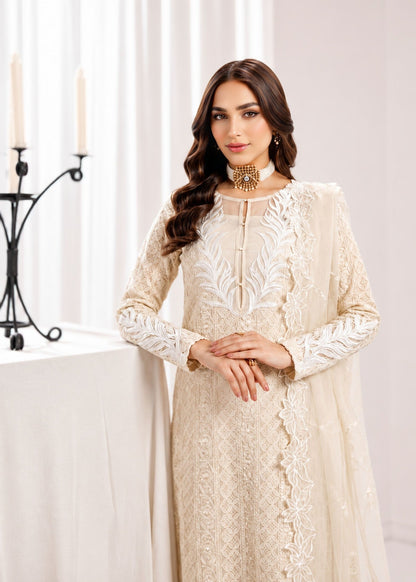 Pakistani Designer Off-White Embroidered Kurta Set Online in KSA Riyadh Saudi Arabia Oman Bahrain Qatar