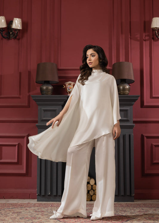 Pakistani Designer Off-White Silk Festive Kaftan Online in KSA Riyadh Saudi Arabia Oman Bahrain Qatar